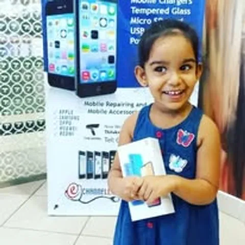 Happy ALOKA TECH customer with their new device